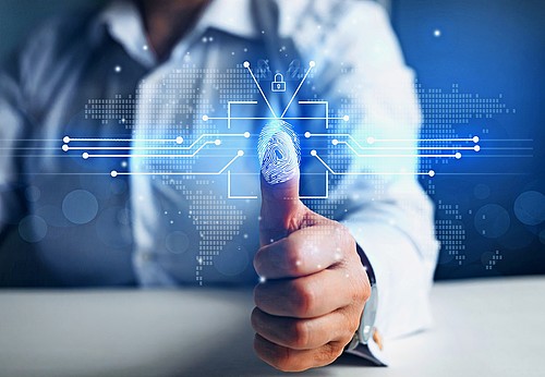 Die Einführung einer staatlichen E-ID könnte vieles vereinfachen, glaubt Experte Alexander Mertes.