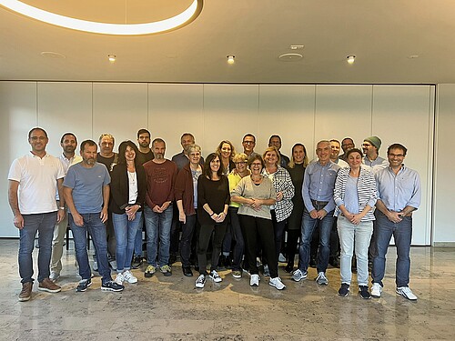 Die Absolventinnen und Absolventen der Führungsausbildung der Gemeinde Aesch (BL).