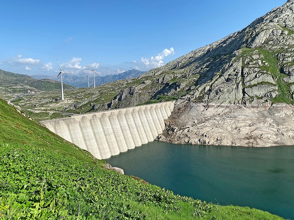 Lucendro-Stausee bei Airolo: An den Tessiner Infrastrukturen lässt sich nicht mehr viel optimieren – stattdessen ist Wassersparen angesagt.