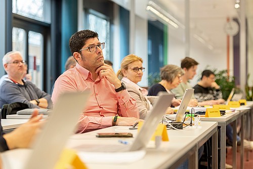 Viel neues Wissen: Die angehenden Digital-Pioniere sind gefordert.