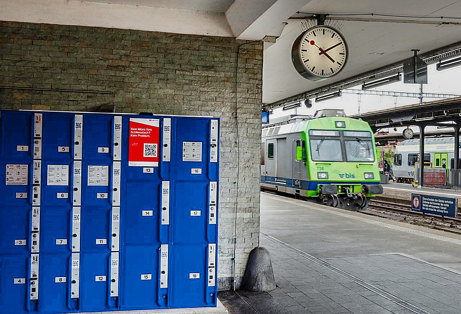 Die SBB entsorgt veraltete Münzschliessfächer nicht direkt, sondern ersetzen sie durch digital bedienbare Boxen. Im Bild das Pilotprojekt am Bahnhof Burgdorf.