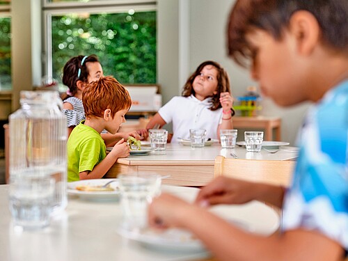 Die Kinder haben sehr offen auf die neuen Gerichte des Bieler Mittagstischs reagiert.