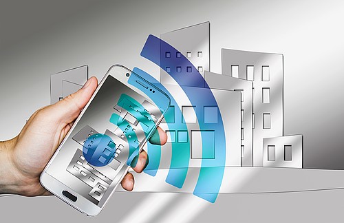  Lichtschalter, Rollläden, Bodenheizung, Alarmanlage, Türschloss: Das IoT vernetzt traditionell analoge Dinge mit dem Internet und damit also mit dem Nutzer und der Nutzerin.