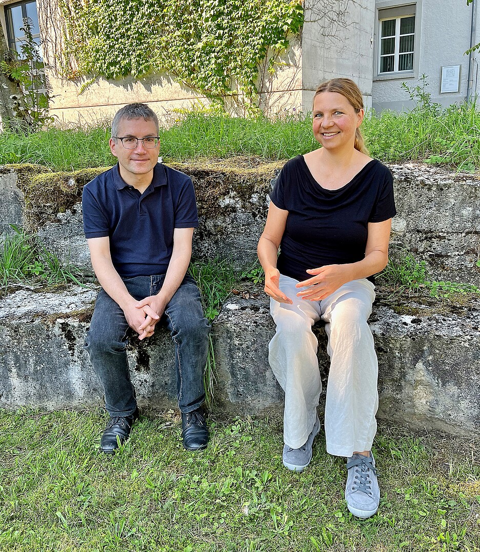 Alterspolitisch aktiv: Gemeinderat Daniel Rüetschi und Projektleiterin Alexandra Steiner.