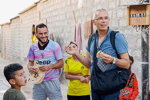 Im Nordirak kümmert sich Christian Randegger mit dem Hilfswerk Khaima um traumatisierte Kinder und Erwachsene.