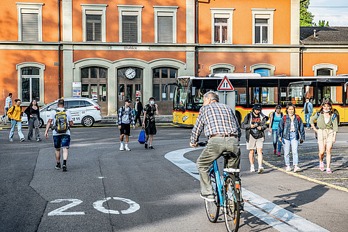 Der Bahnhof Wohlen ist für die Region ein wichtiger Verkehrsknotenpunkt. 