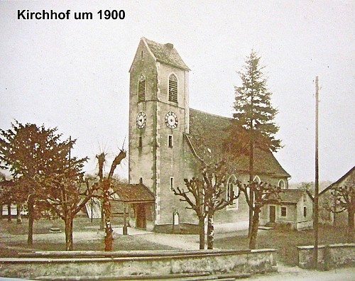 Eine Aufnahme des Kirchhofes von Mumpf um 1900. Diese Fotografie und viele andere sind auf WikiMumpf digitalisiert.