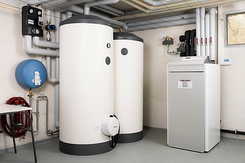 Eine Möglichkeit für erneuerbares Heizen: eine Erdsonden-Wärme-Pumpe.